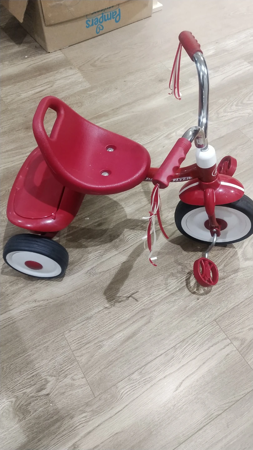 Radio Flyer Red Tricycle - photo 3
