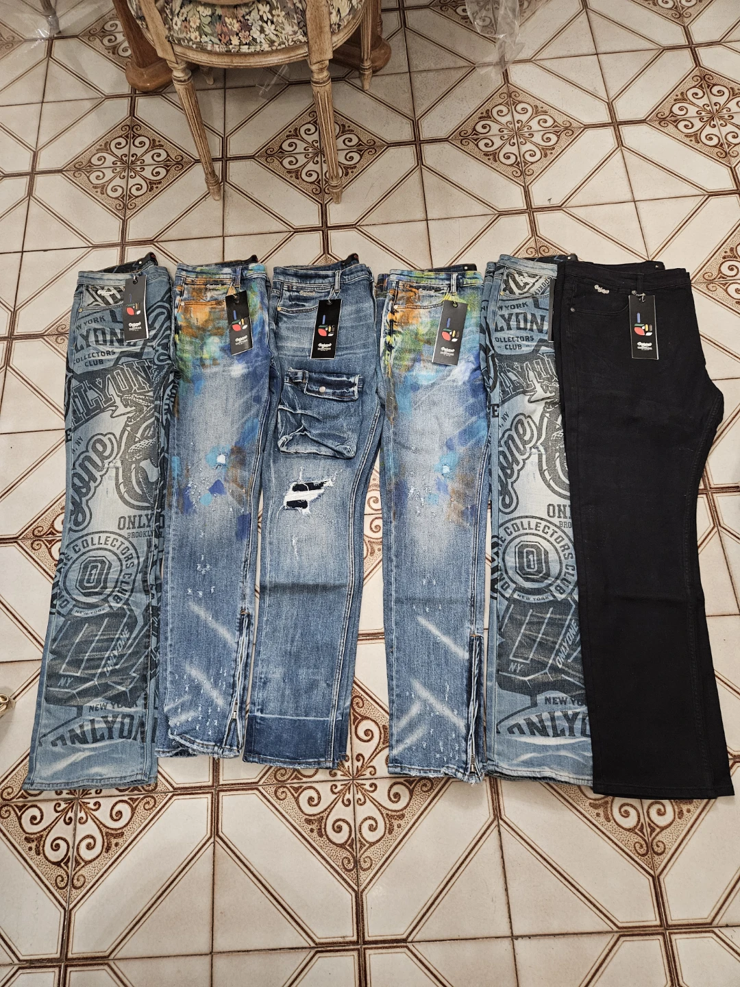 6 NEW jeans size 34 and 36