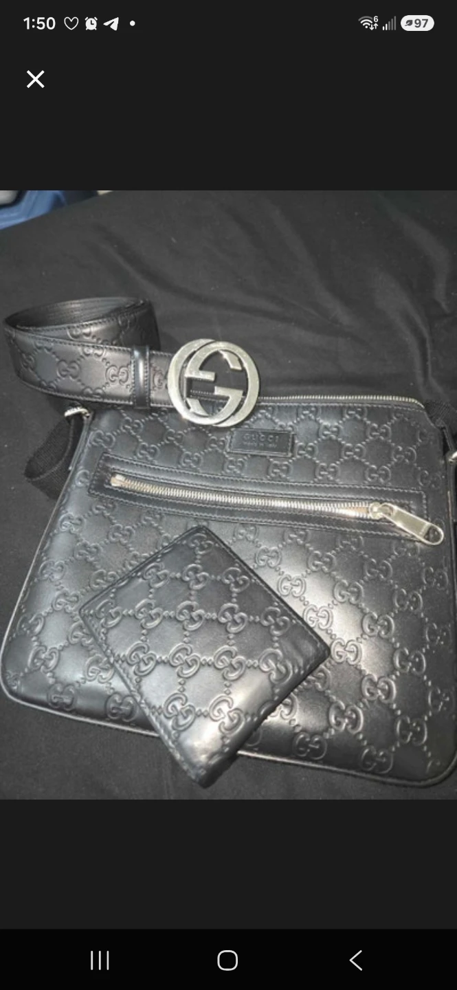 Gucci GG Embossed Leather Set