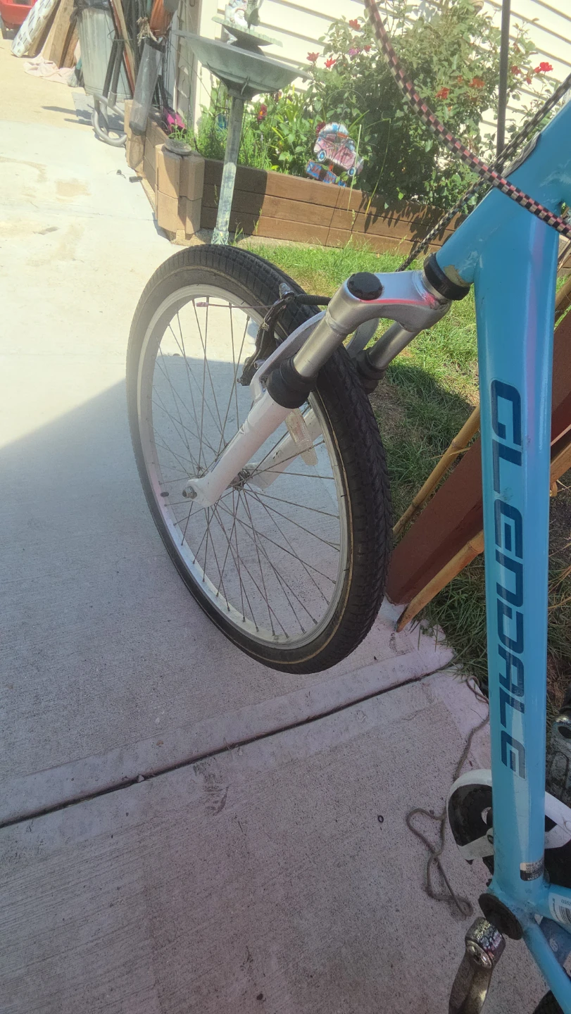 Blue Glendale Cruiser Bike - photo 3