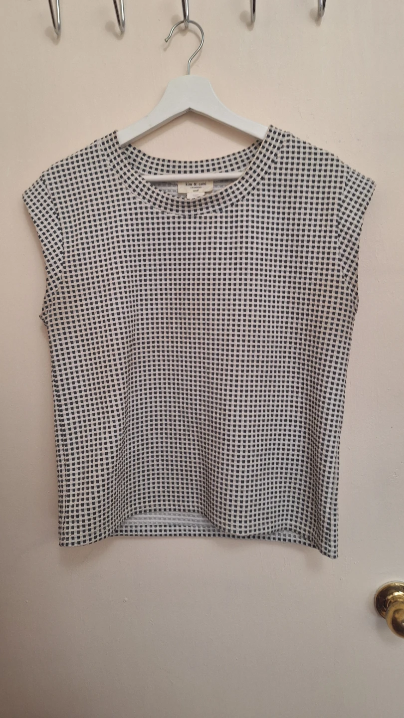 Kim & Cami Sleeveless Top