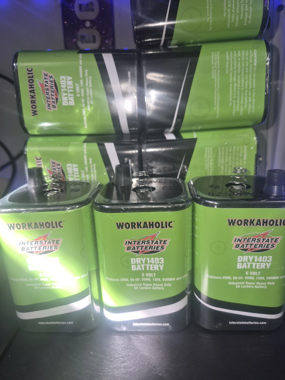 Interstate Batteries Workaholic 6V Lantern Batteries - photo 2