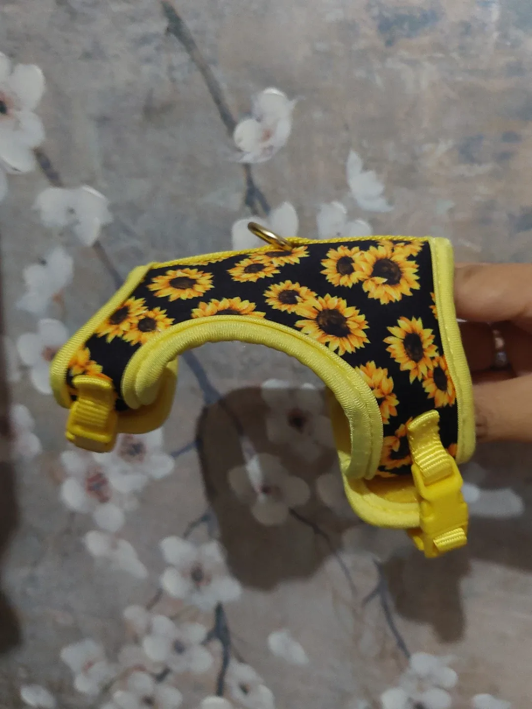 Top Paw Sunflower Pet Harness 🏈