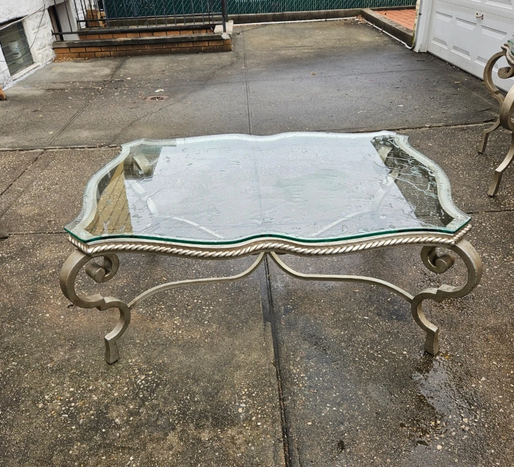 Beautiful expensive coffee table and 2 end tables - photo 5