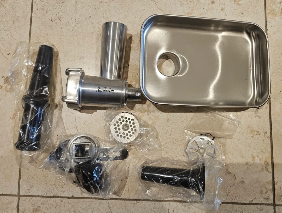 Sunbeam Meat Grinder - photo 2