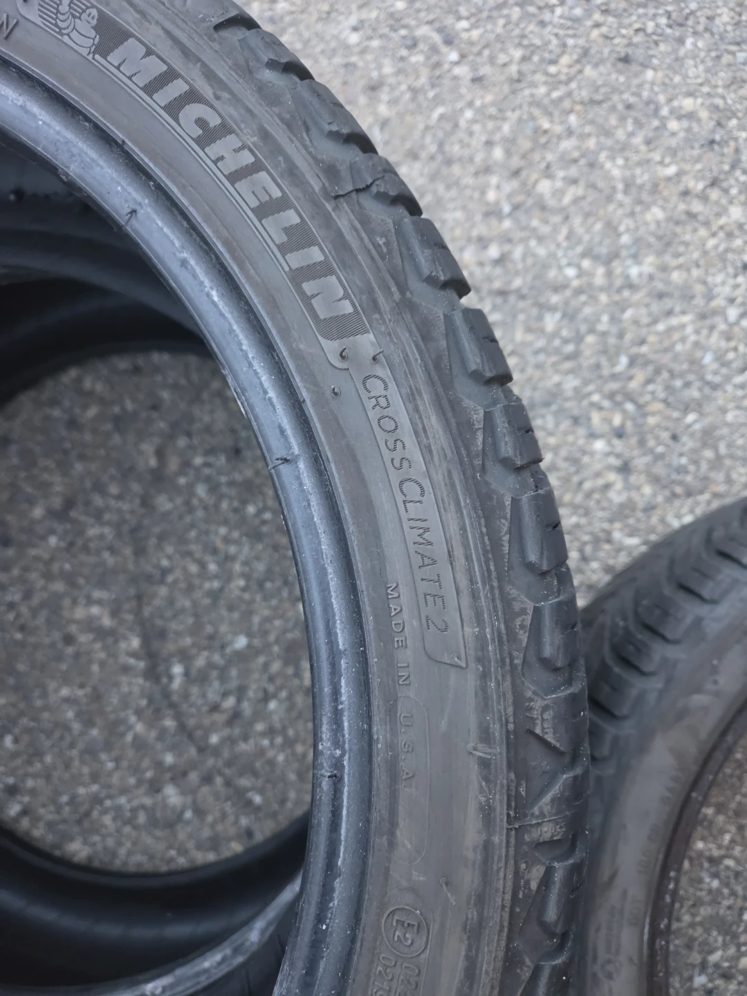 3 Tire 225/40R18 Michelin CrossClimate2 - photo 3