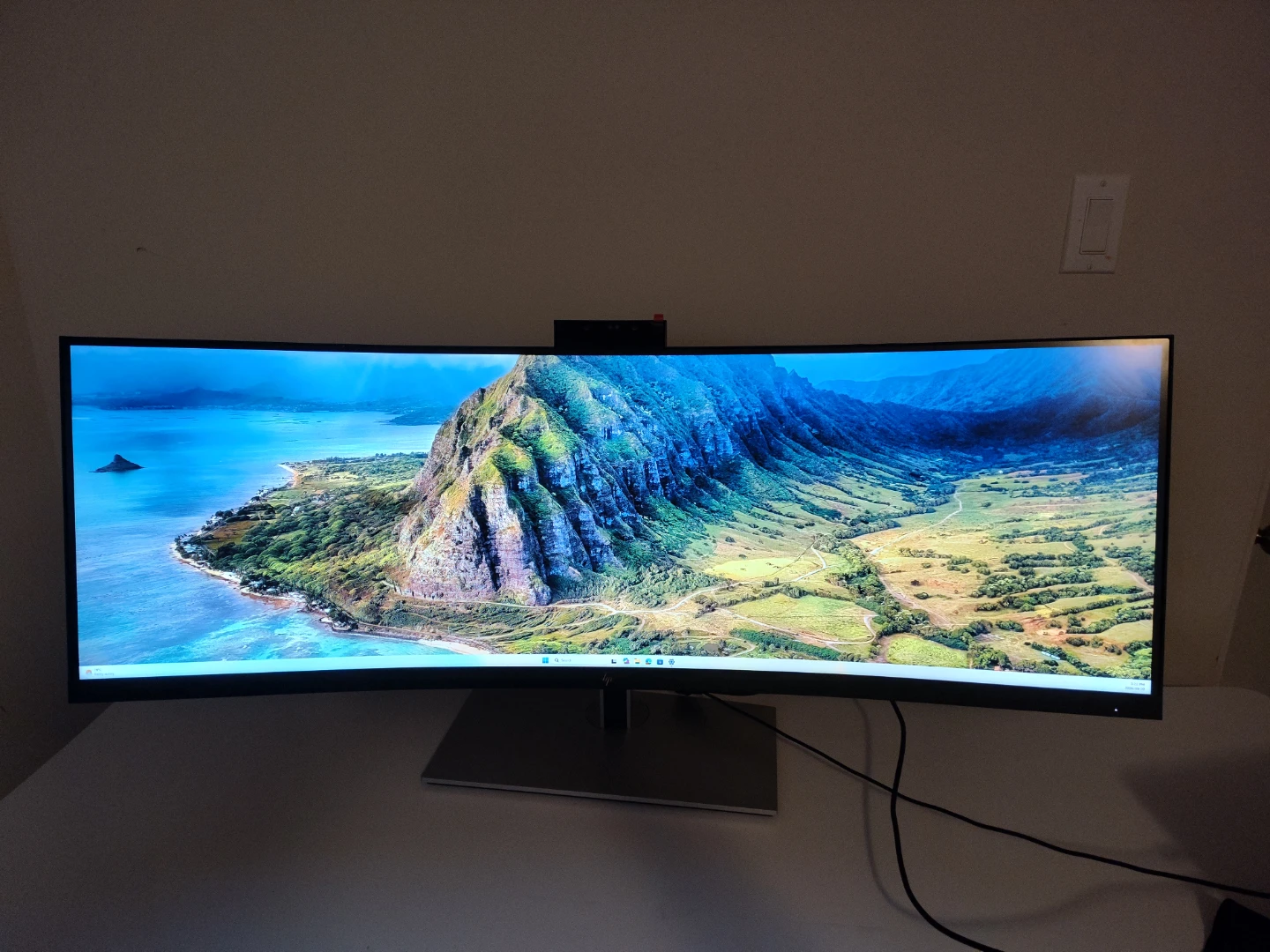 HP S430c 43.4" Curved Ultrawide Monitor | USB-C Dock | Webcam - photo 3