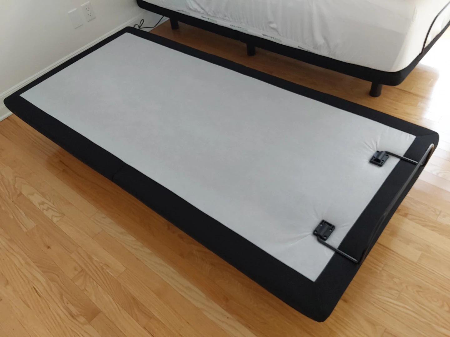 2 Twin XL Adjustable Beds for Sale - photo 5