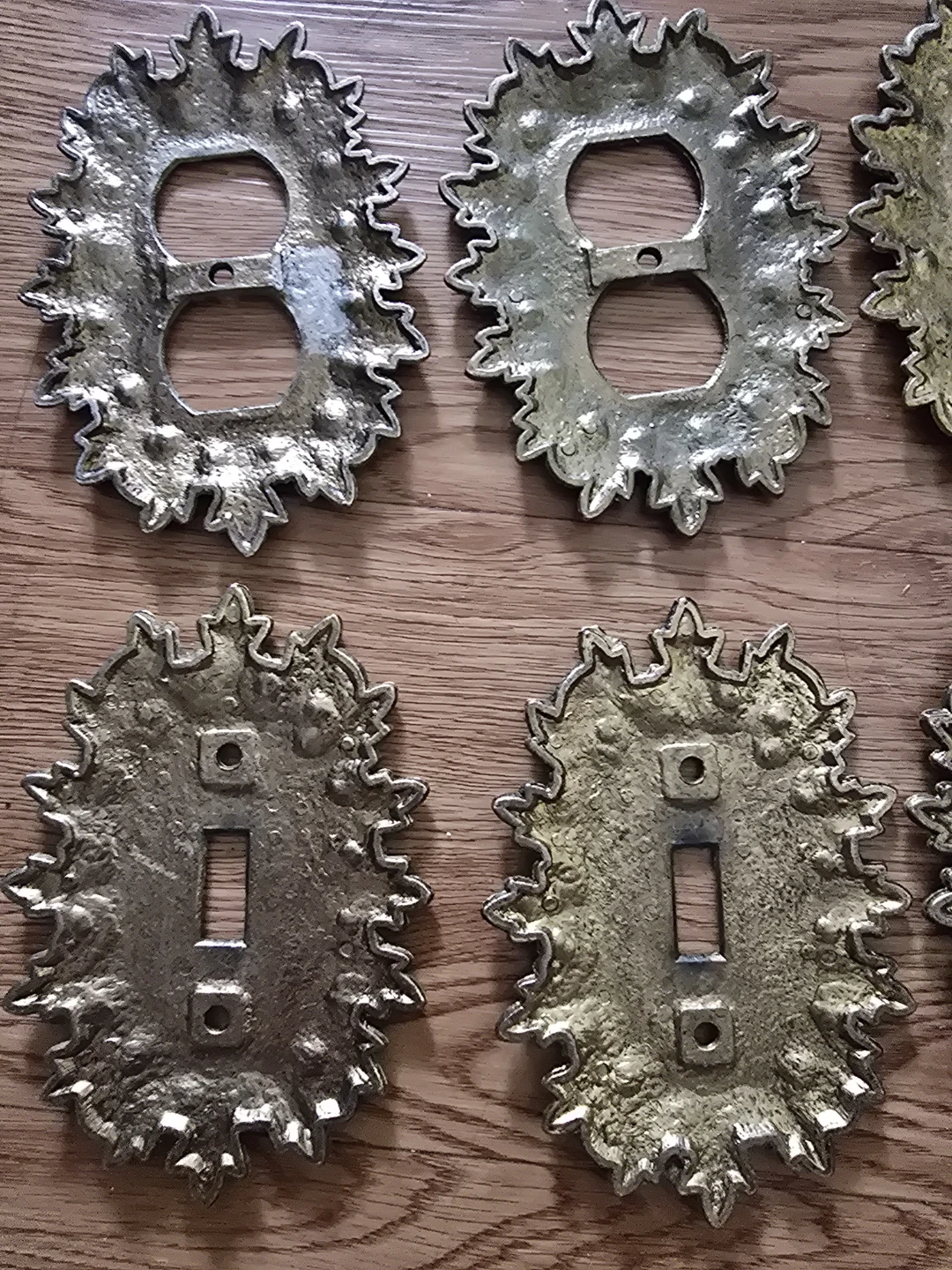 Ornate Gold Switch and Outlet Plates 7 set - photo 4