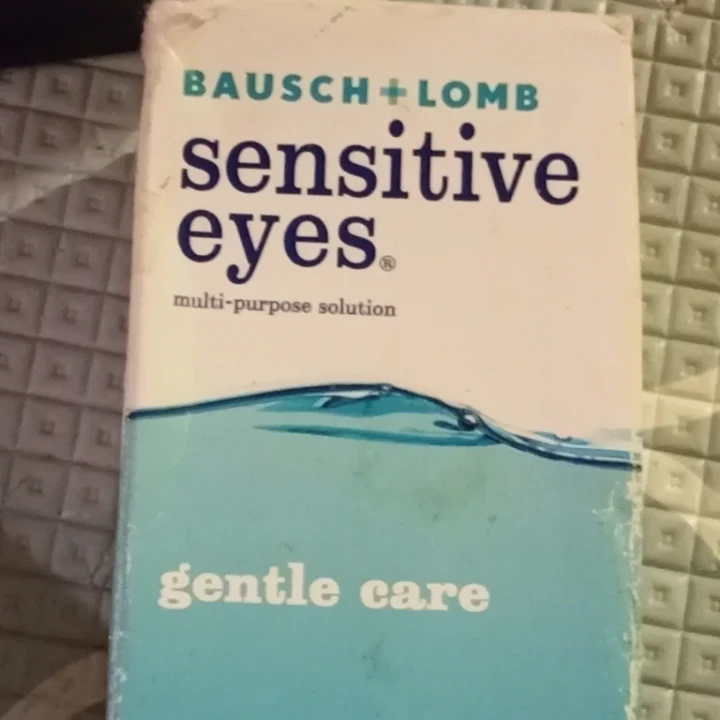 Bausch + Lomb Sensitive Eyes Multi-Purpose Solution - photo 3