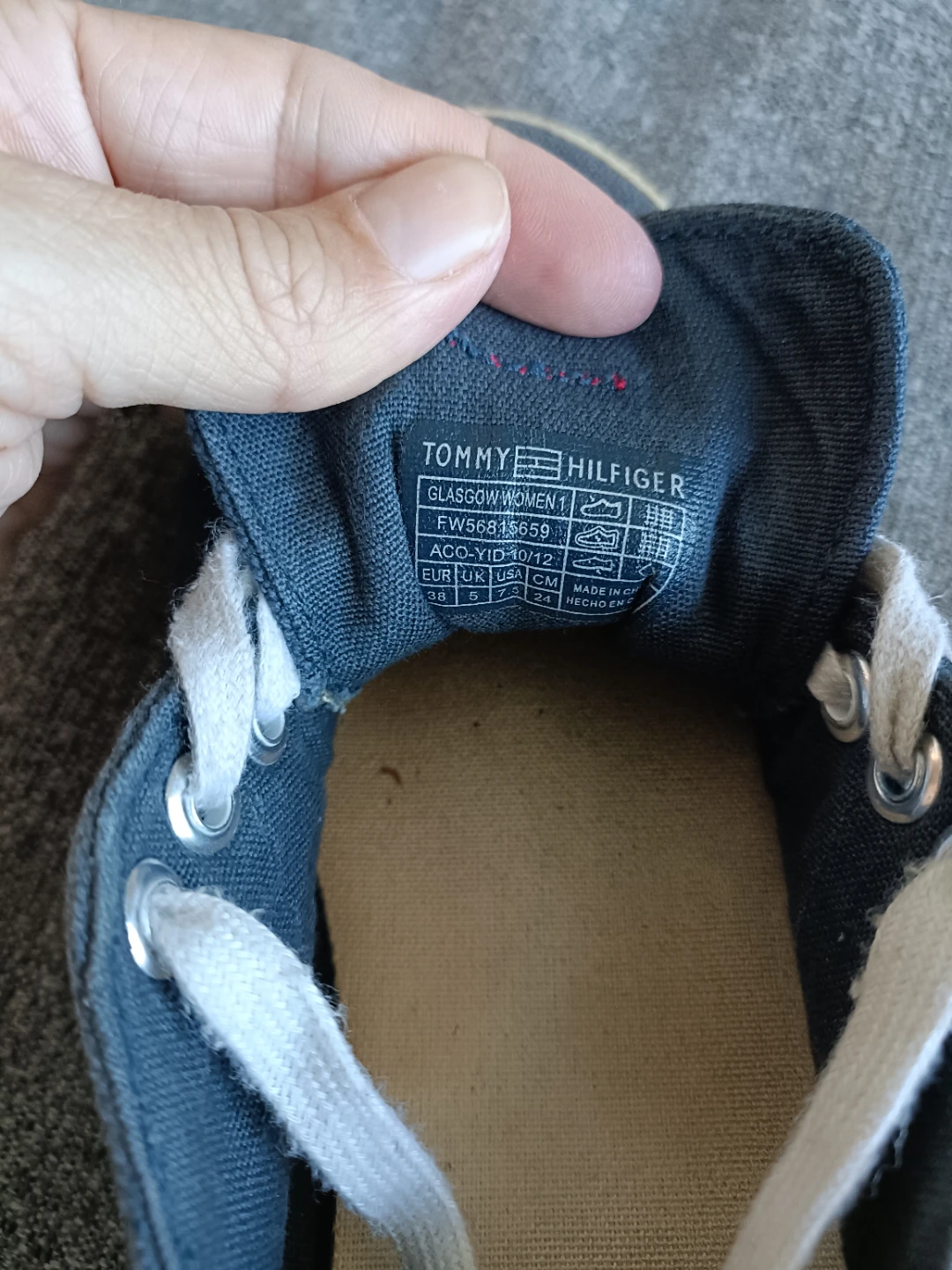 Tommy Hilfiger Women's Glasgow Sneakers Navy Size 7.5 - photo 2