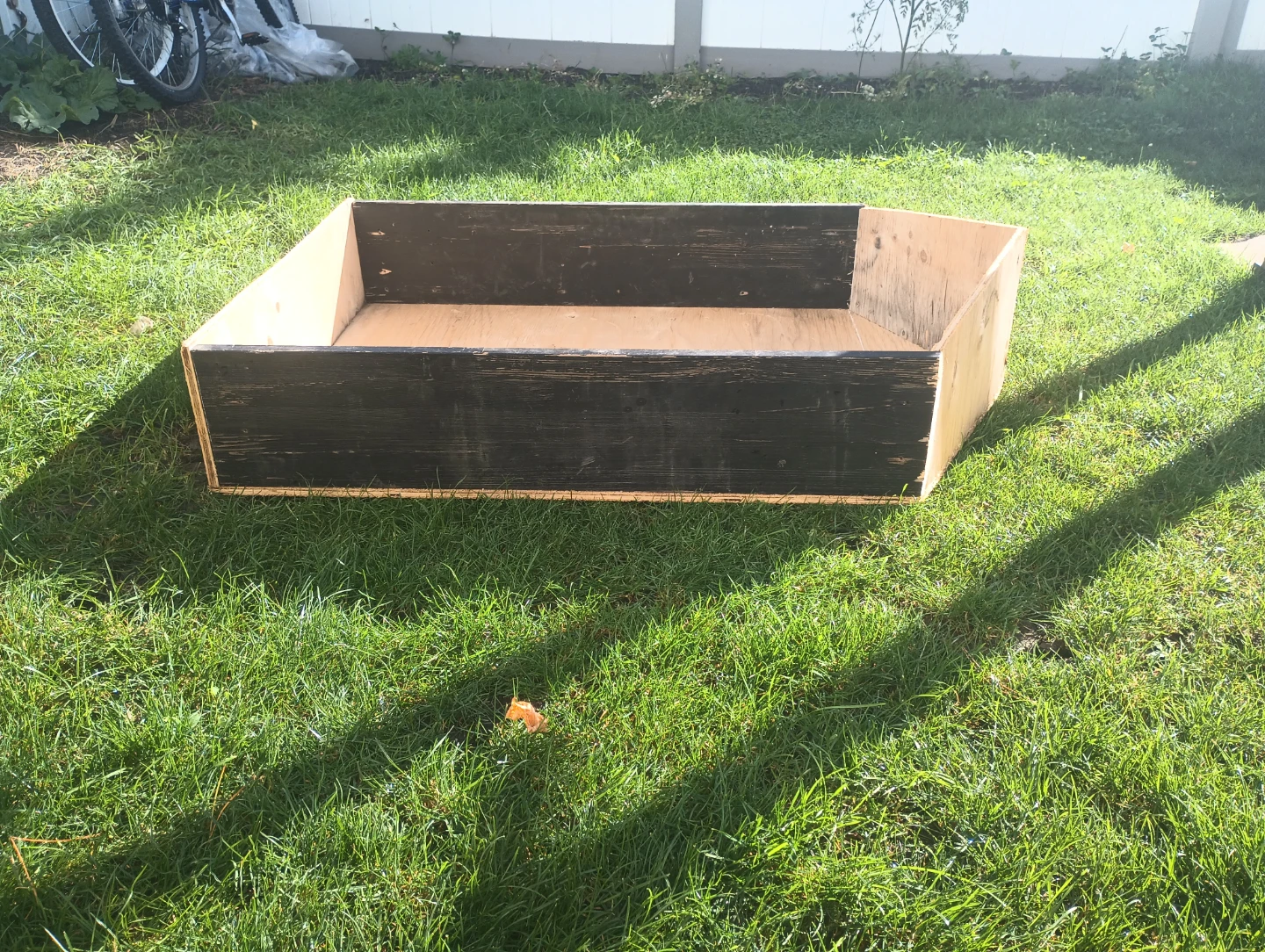 DIY mini boat/ Garden Piece