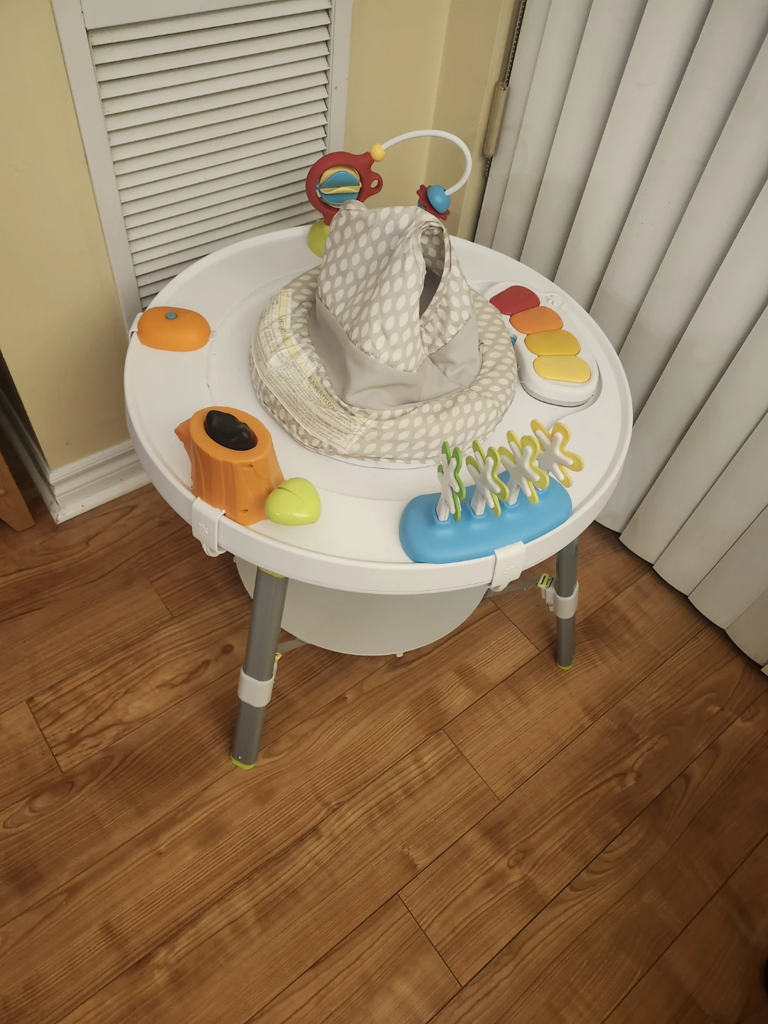 Skip Hop Baby Activity Center - photo 2