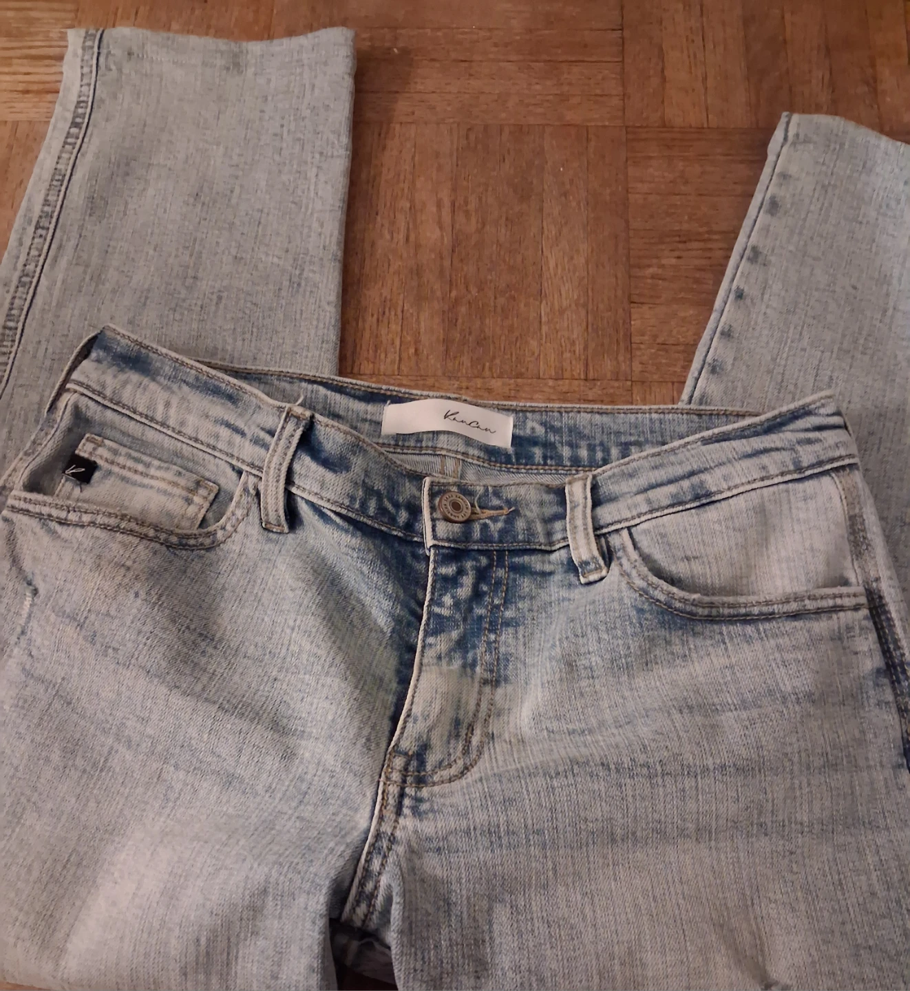 KanCan Light Wash Jeans Size 5/26