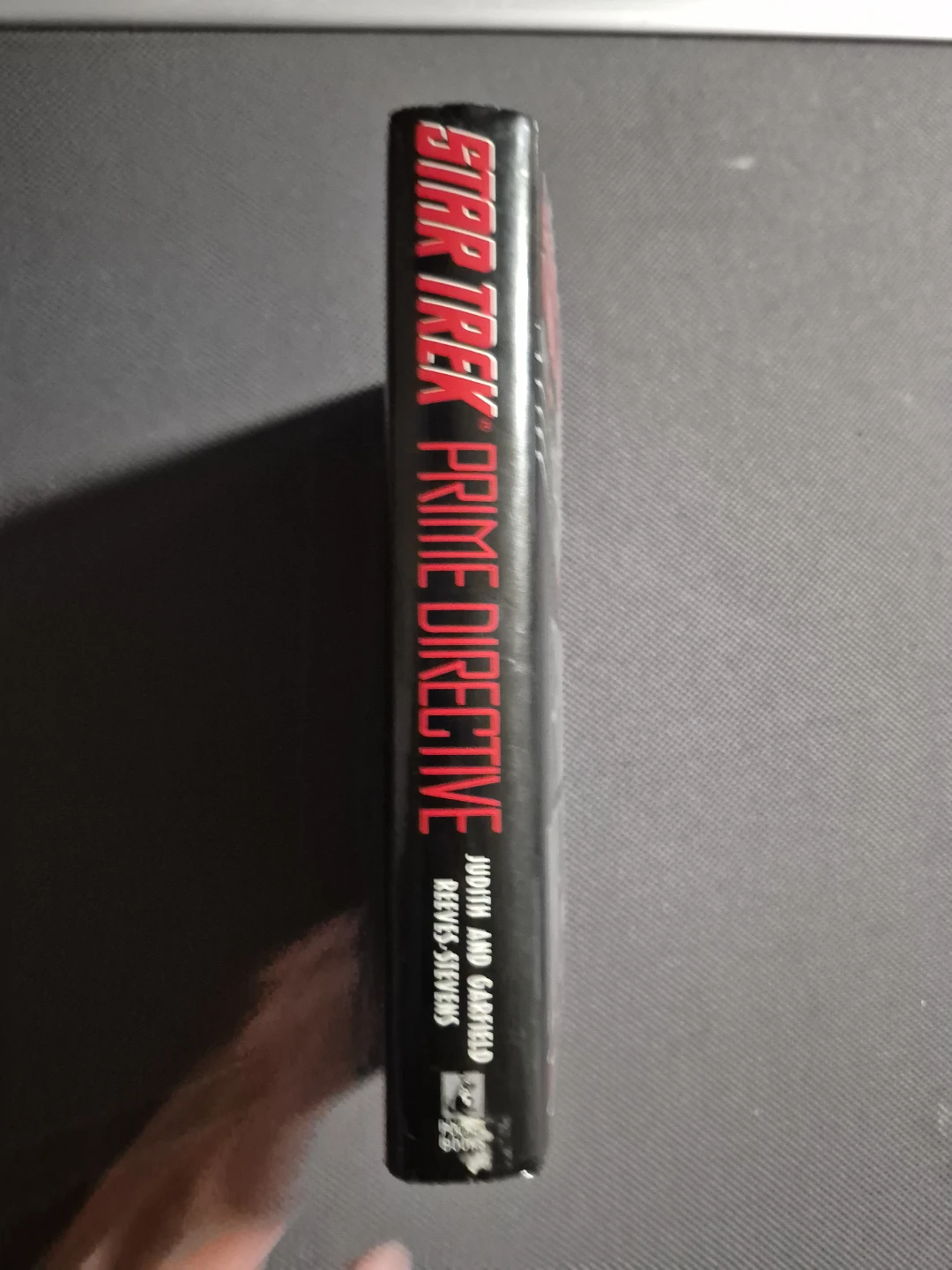 Prime Directive - Judith Reeves-Stevens (1st Edition - HC) - photo 3