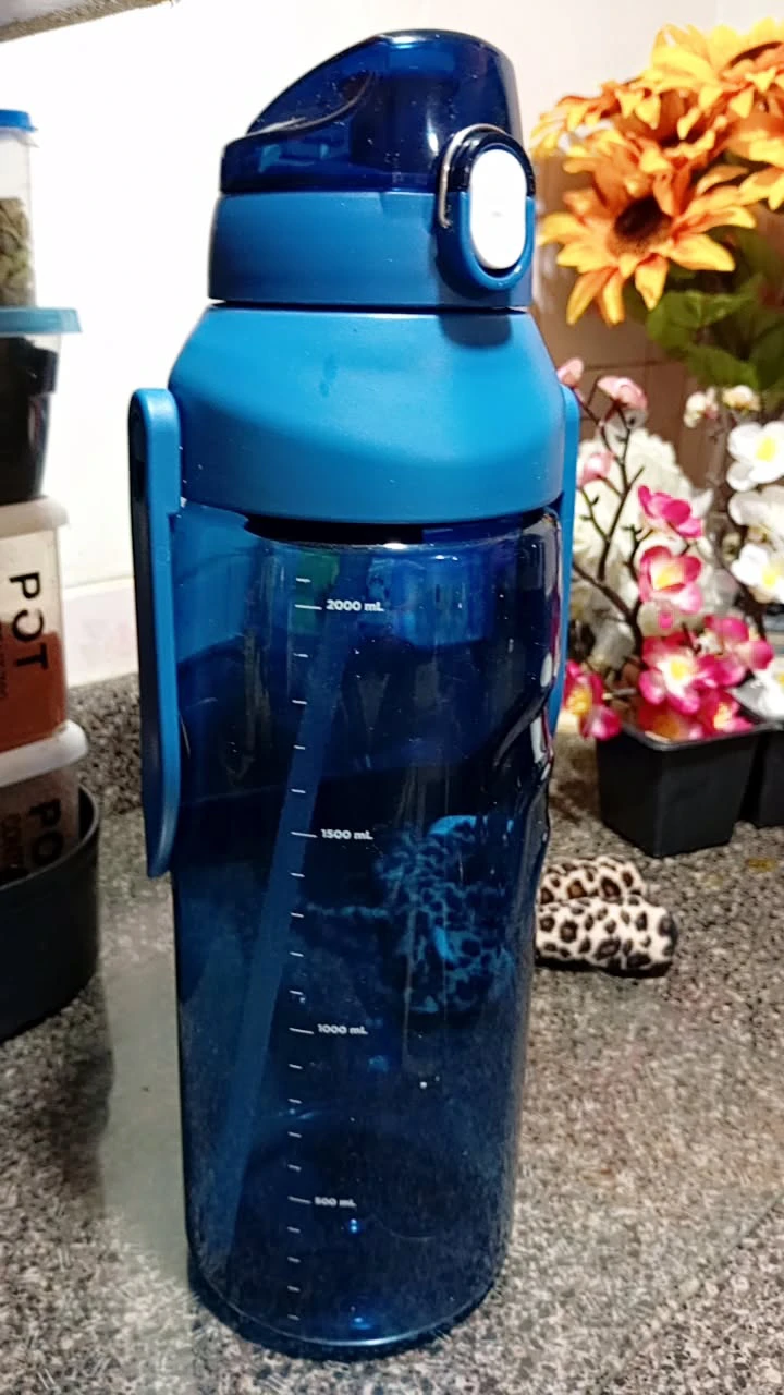 Large 2000ml Blue Water Bottle - photo 2