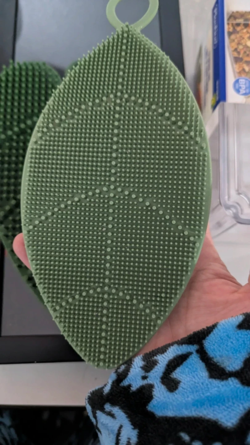 Silicone Leaf-Shaped Scrubbers - photo 4