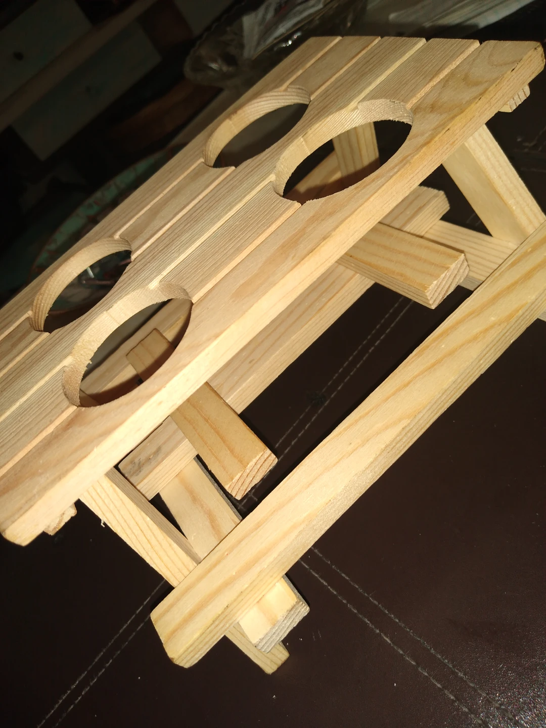 Small little picnic table for doing shots or liqueur - photo 2