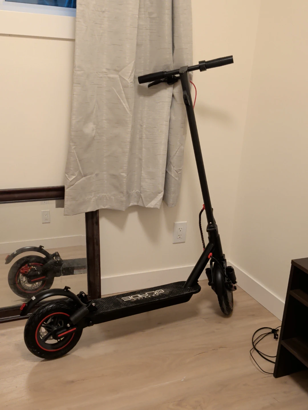 Electric scooter - photo 2