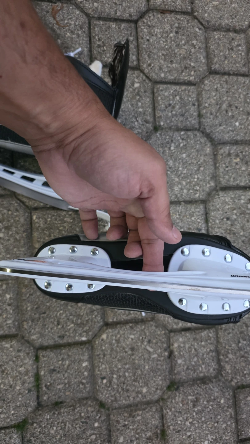 Winnwell AMP 300 Ice Skates - photo 3