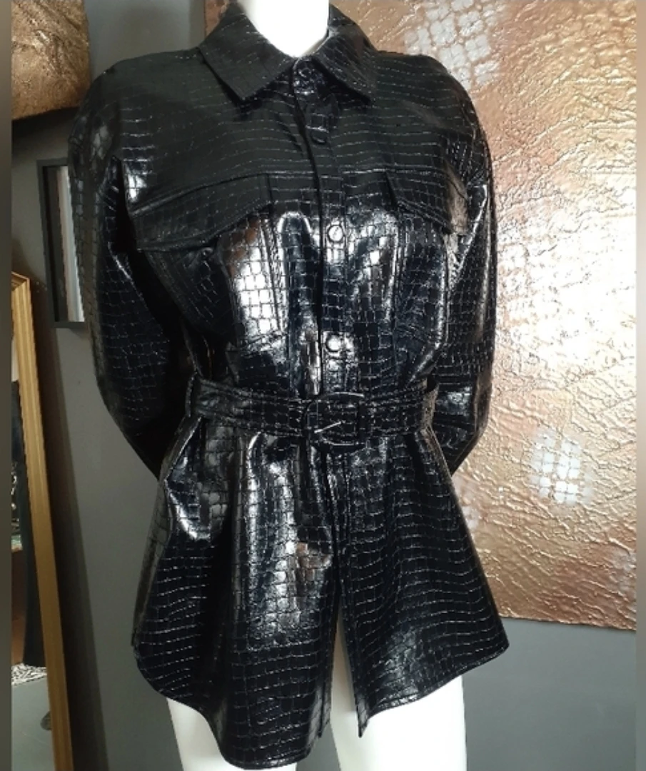 Zara Black Croc-Embossed Faux Leather Jacket 🏈