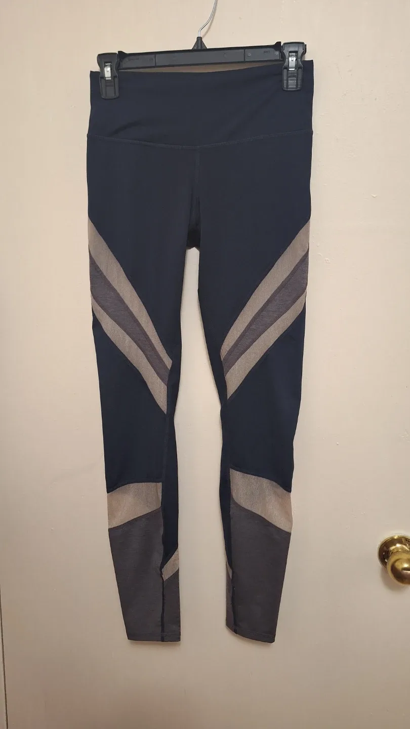 H&M Sport Leggings Size Small