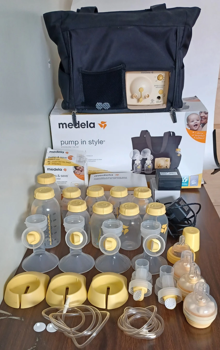 Medela Pump in Style Advanced Breast Pump Set
