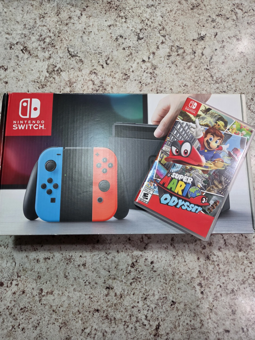 Nintendo Switch Console with Super Mario Odyssey - photo 2