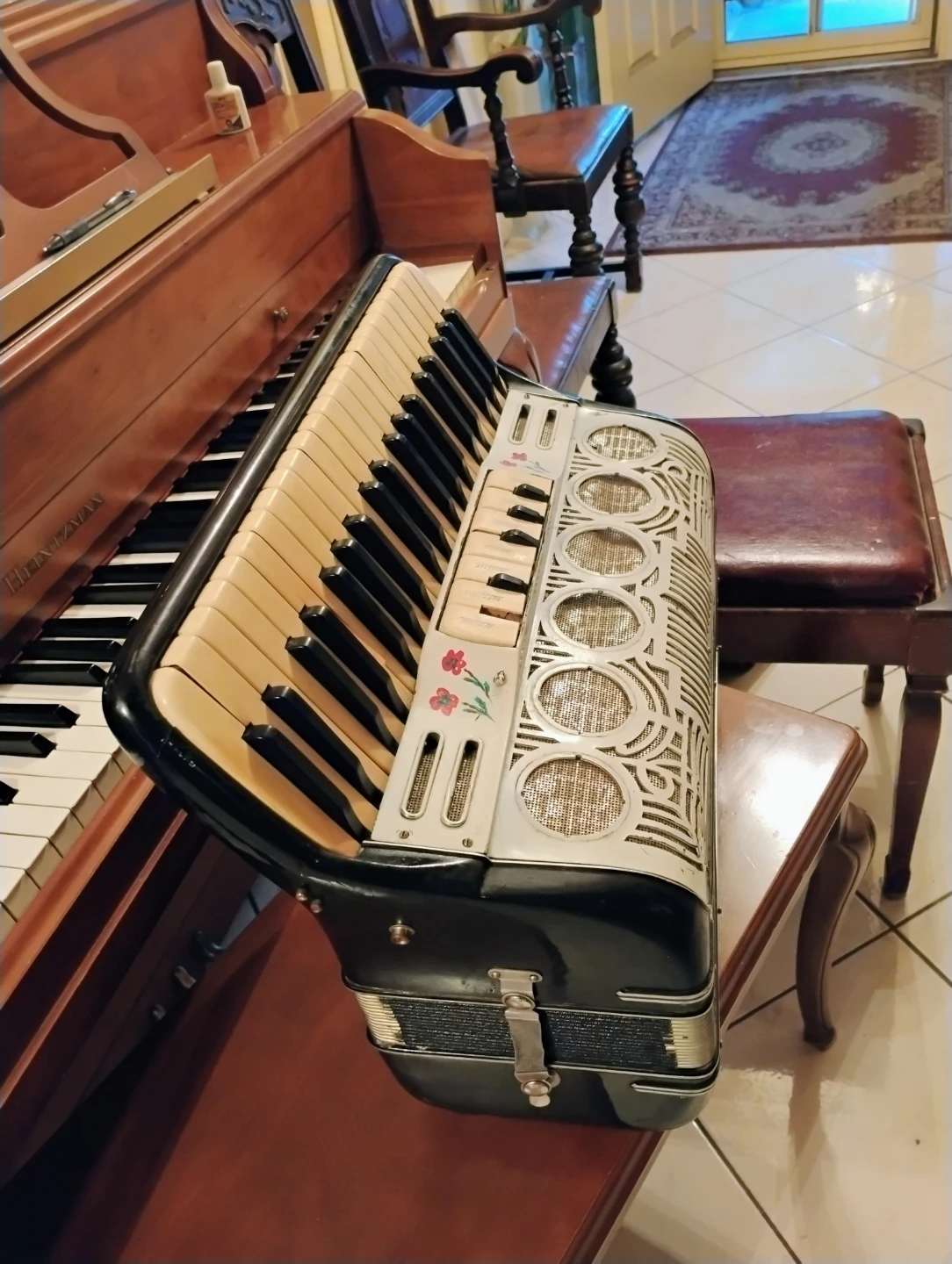 Paolo Soprani Accordion - photo 3