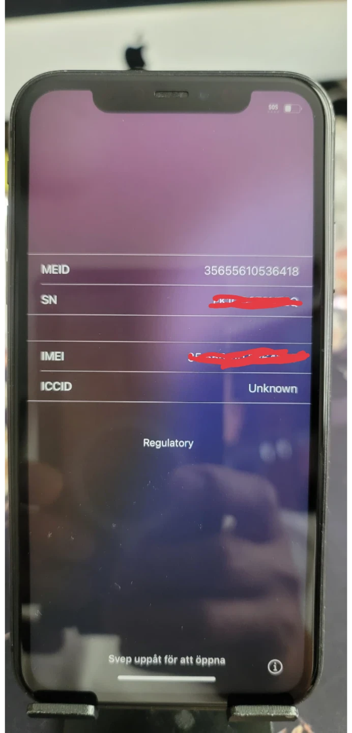 Black iPhone 11 - photo 2