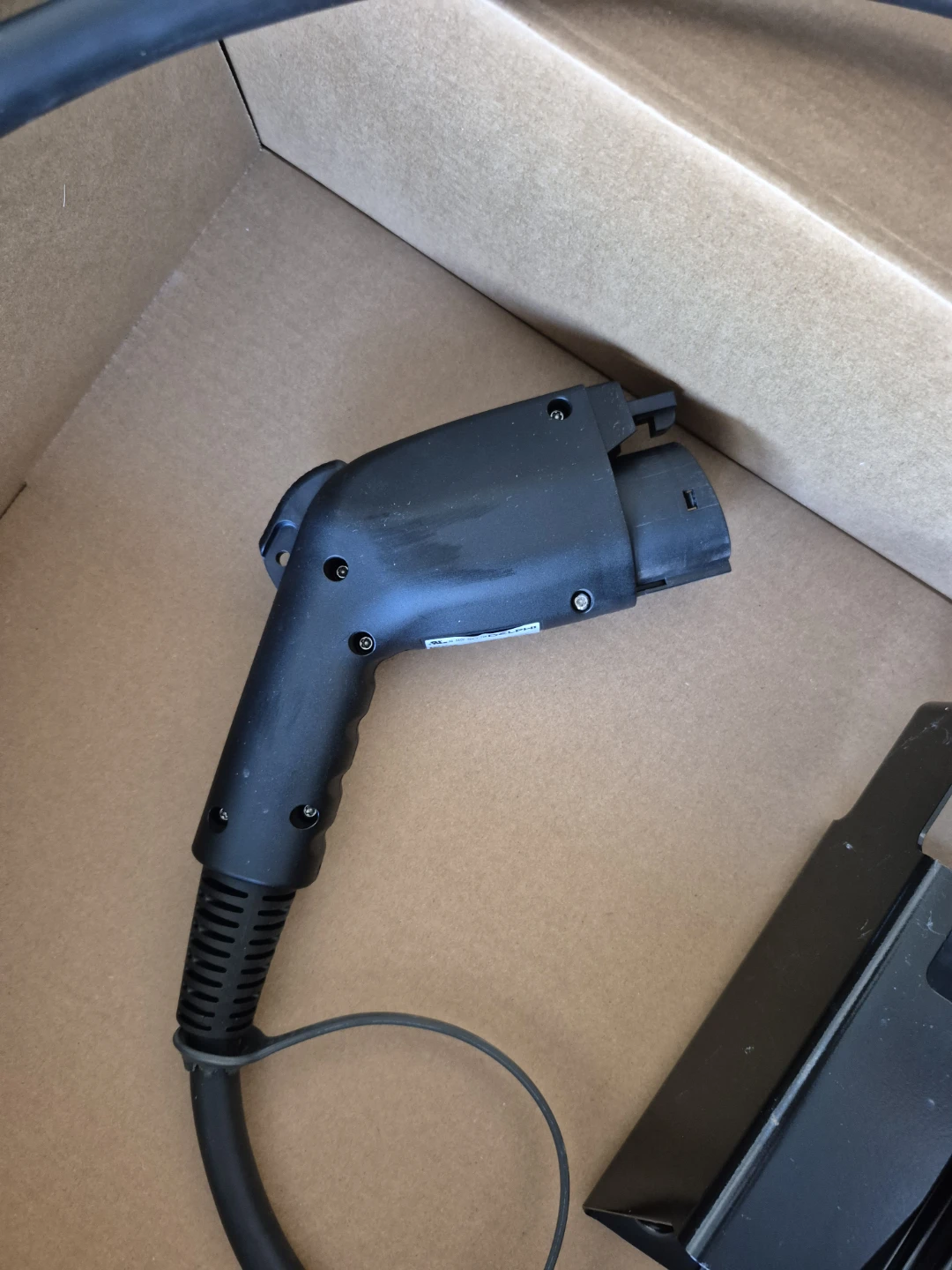 Nissan EV Charger - photo 4