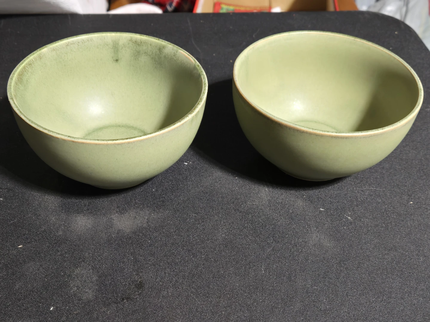 Set of 2 Green Ceramic Bowls - photo 2