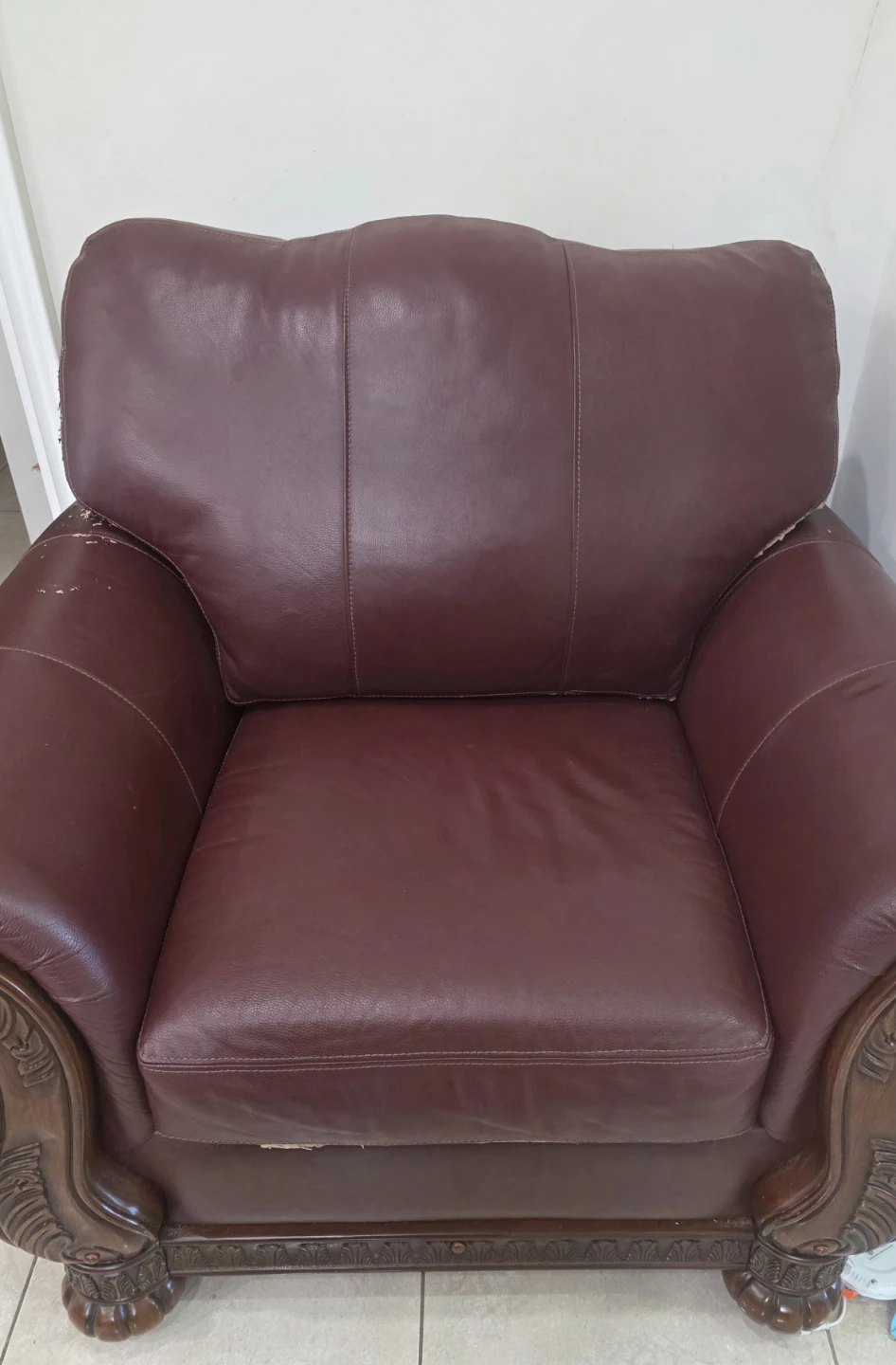 Classic 3-Sofa Set (AS-IS, Pickup Only)