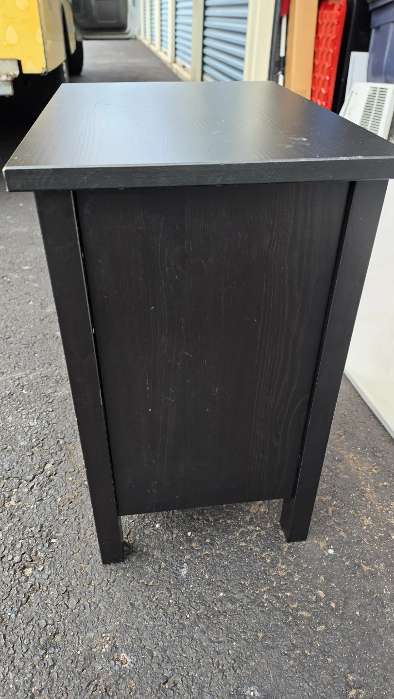 IKEA Hemnes 2-Drawer Nightstand - Black - photo 4