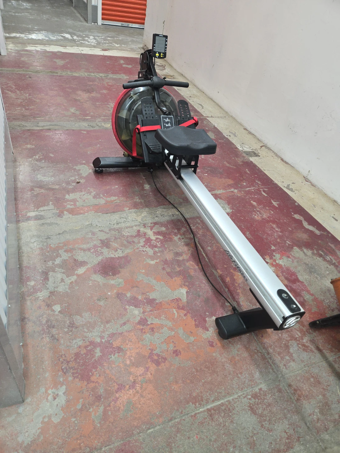 Life Fitness Row HX Trainer - photo 2