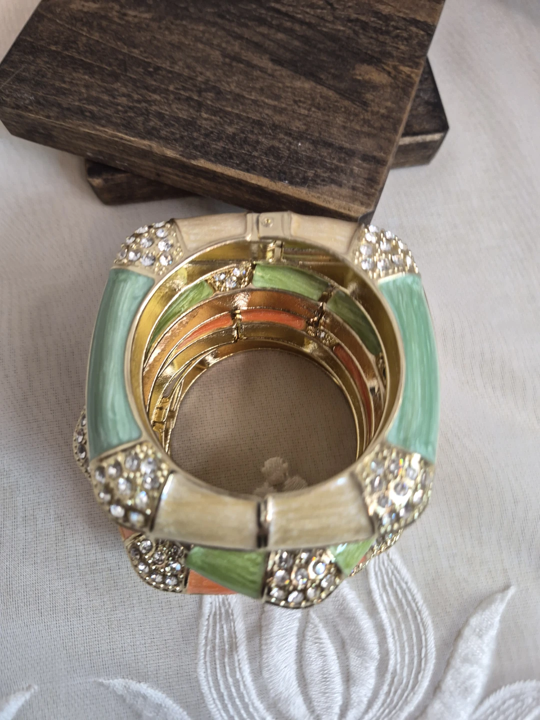 4 Enameled on Metal with Gems Beautiful Square Fashion Bangles - photo 4