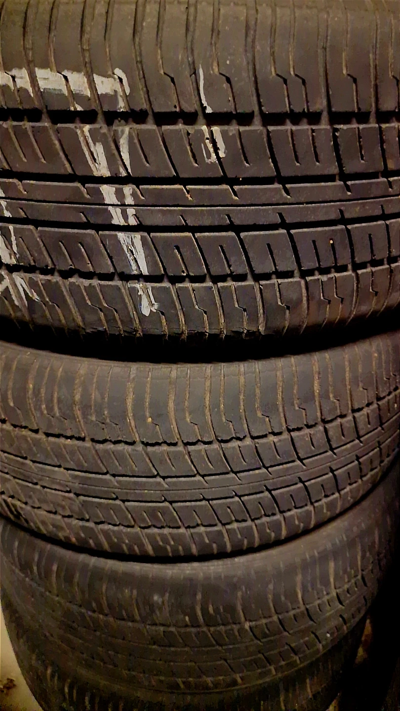 225/50/17 Tires & 17” Rims – 4 Tires + Brand New Spare & Jack - photo 5