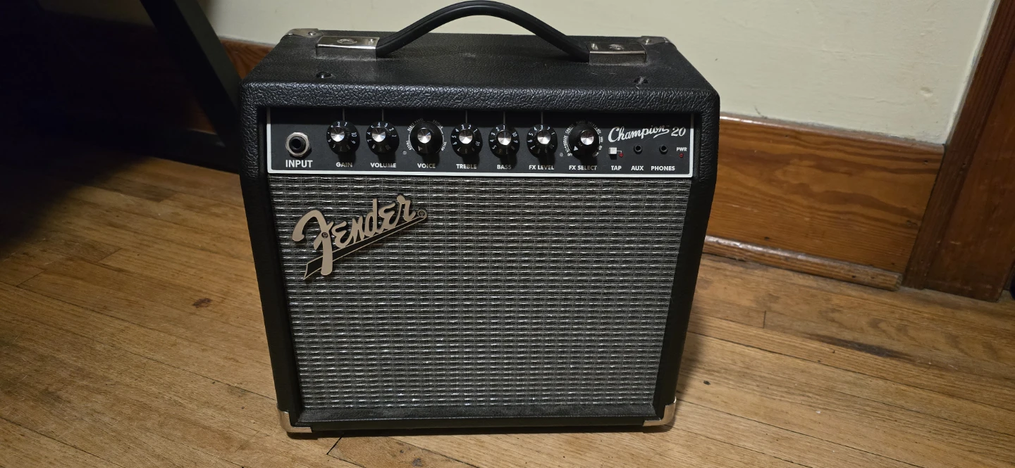 Fender Champion 20 Guitar Amplifier