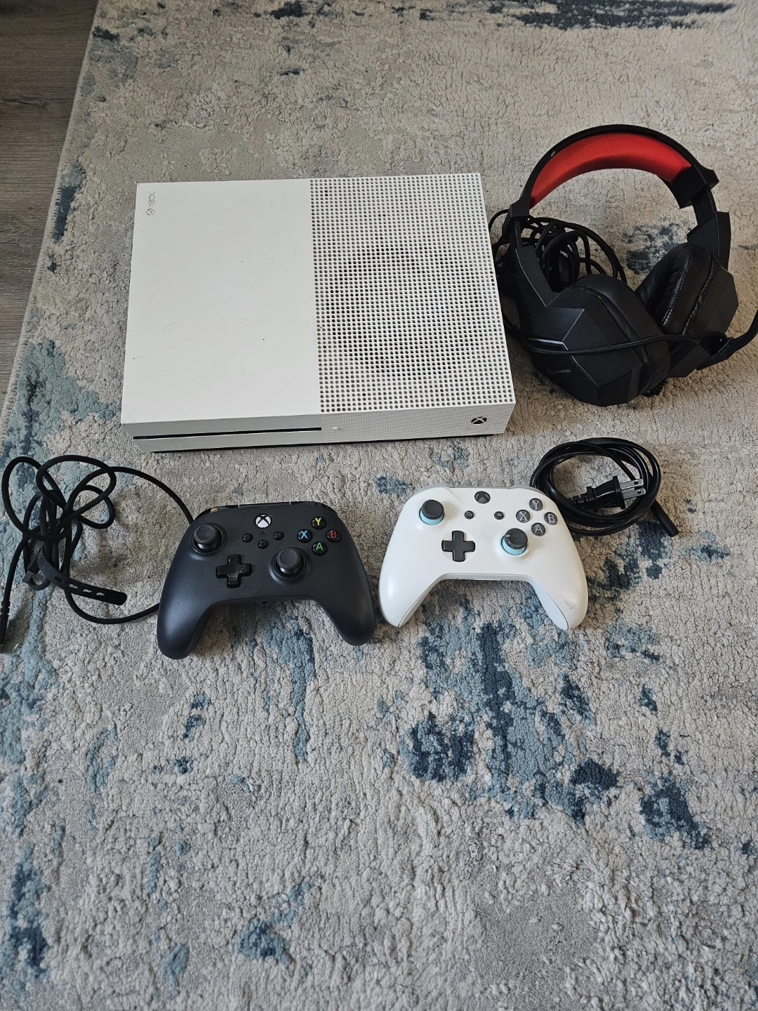 Xbox one s 1tb disc edition for sale