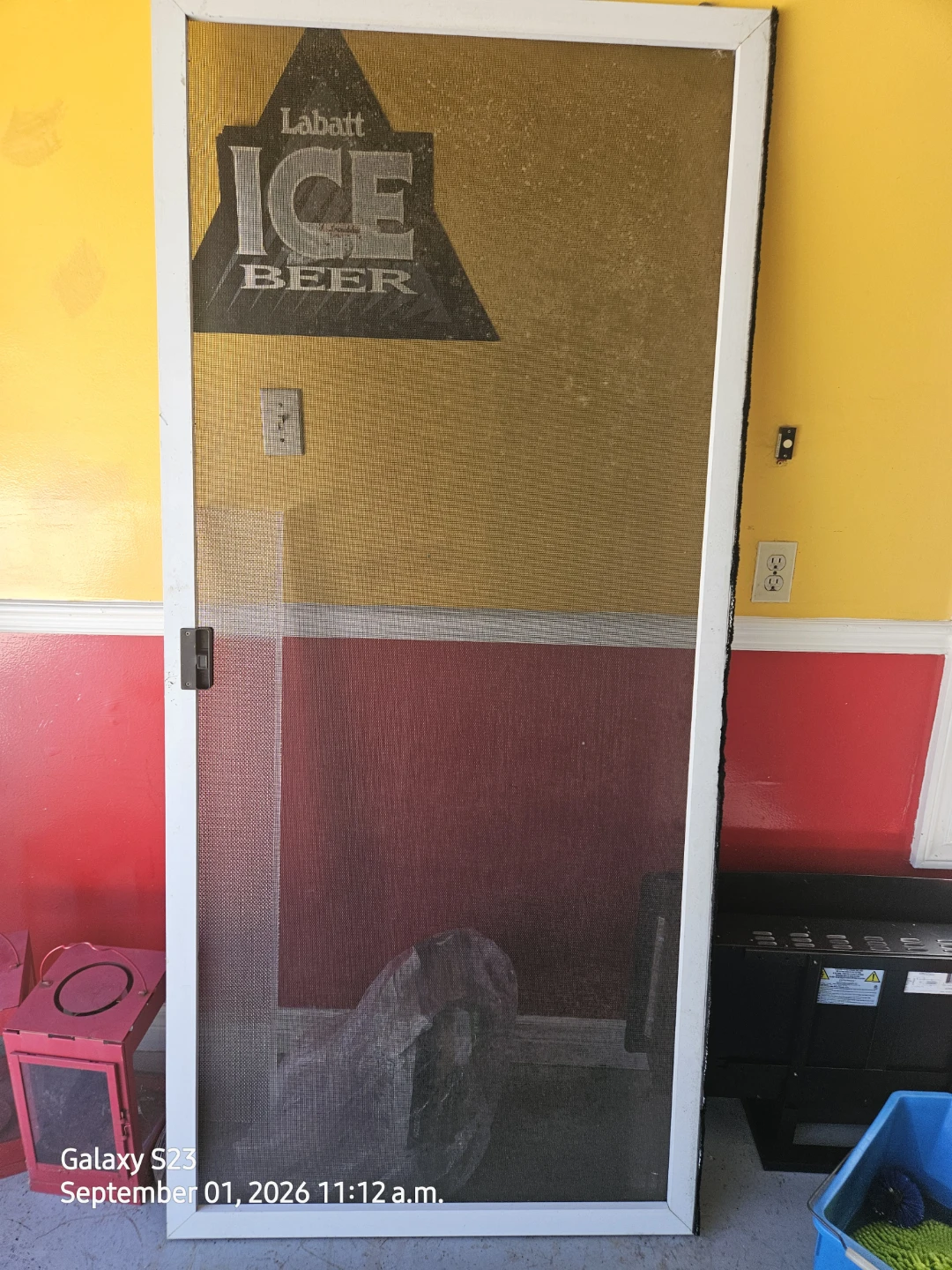 PATIO SCREEN DOOR