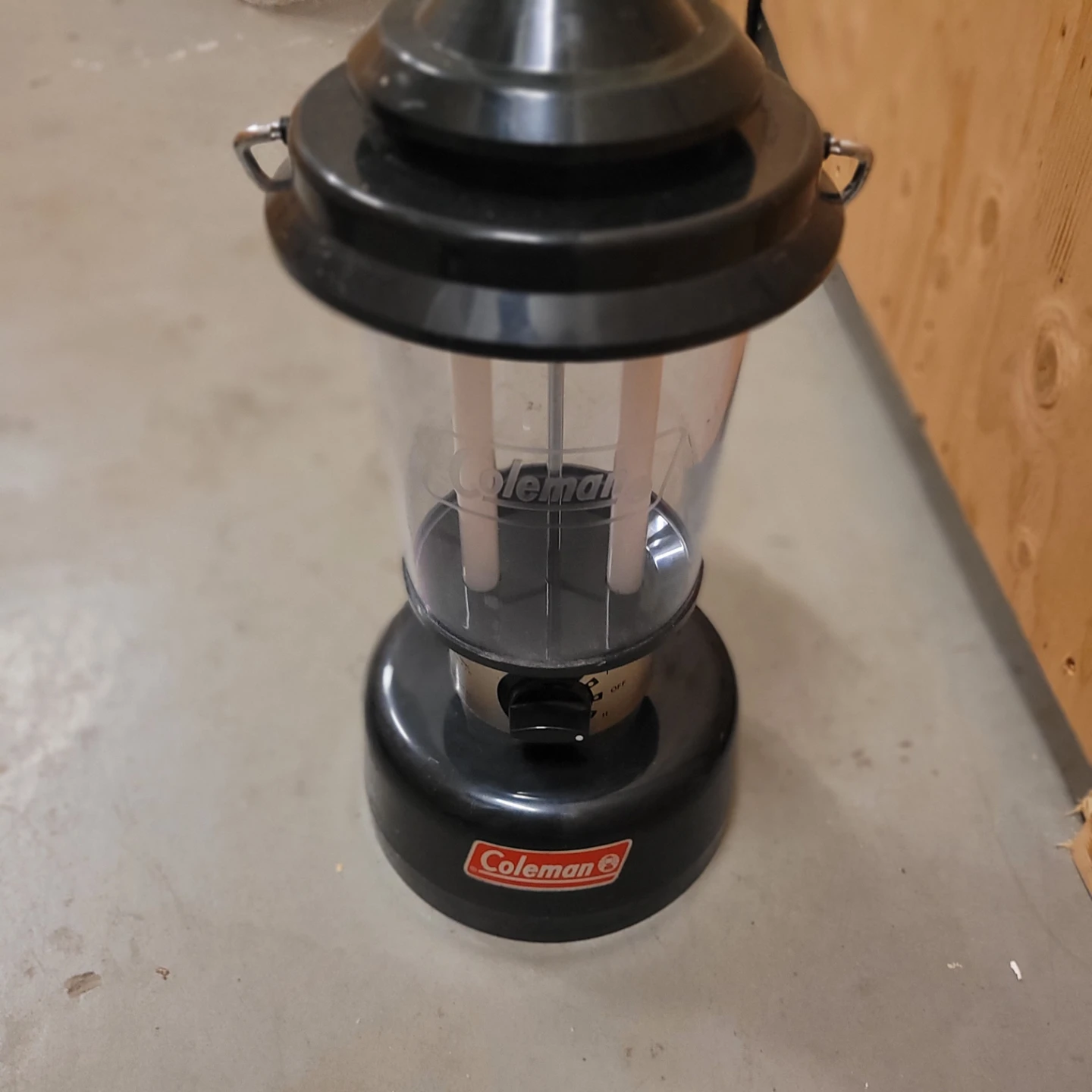 Coleman Propane Lantern - photo 2