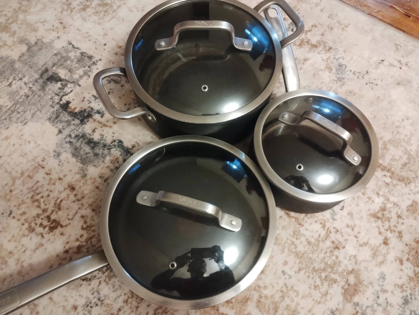 T-fal Heavy-Duty Nonstick Cookware 10 piece Set - photo 5