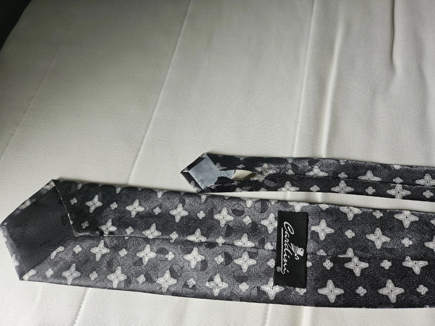Men's Neckties: Pierre Cardin, Tergan, and Cardini - photo 4