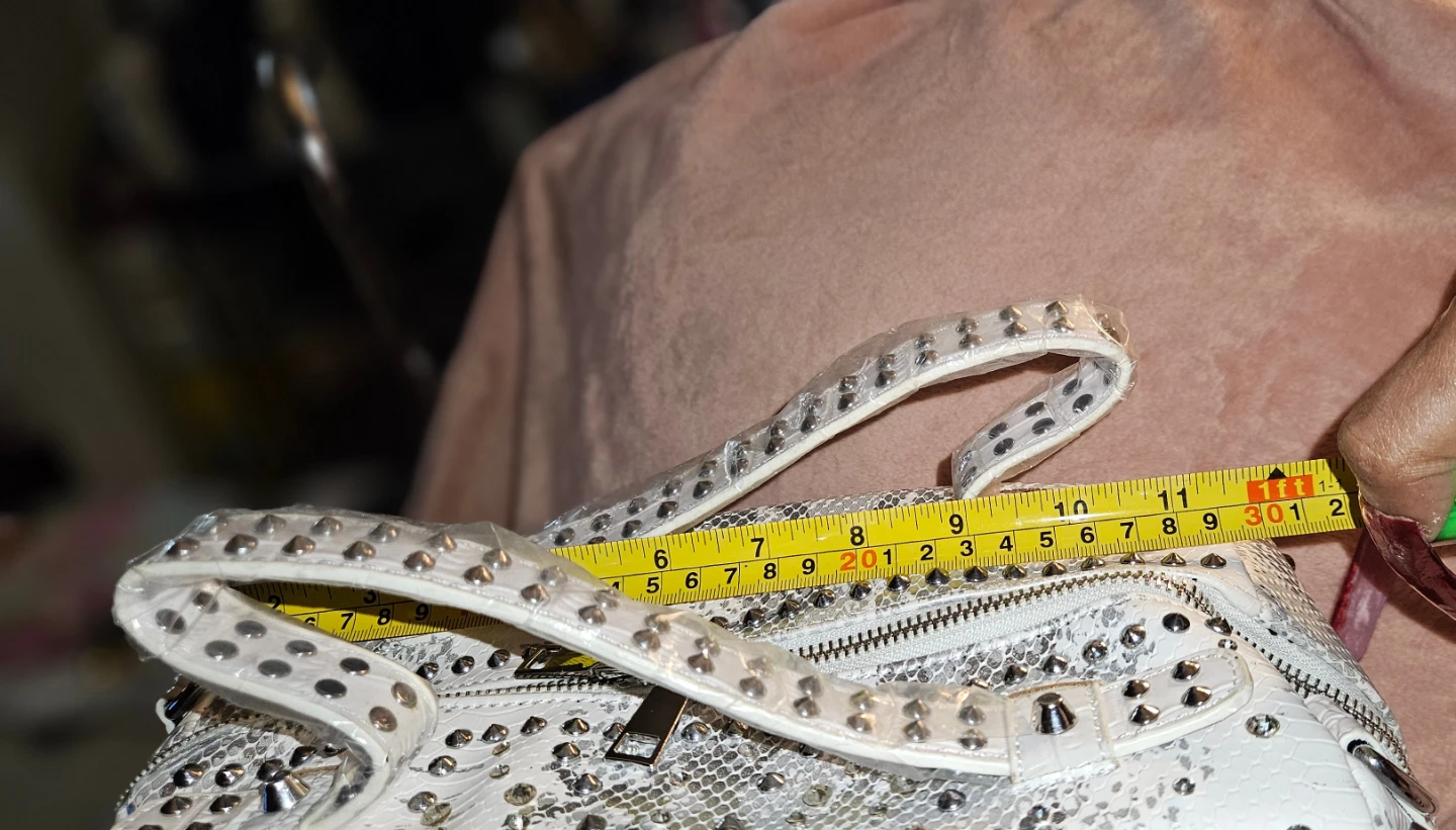 Studded White Snakeskin Pattern Leather Handbag - photo 5