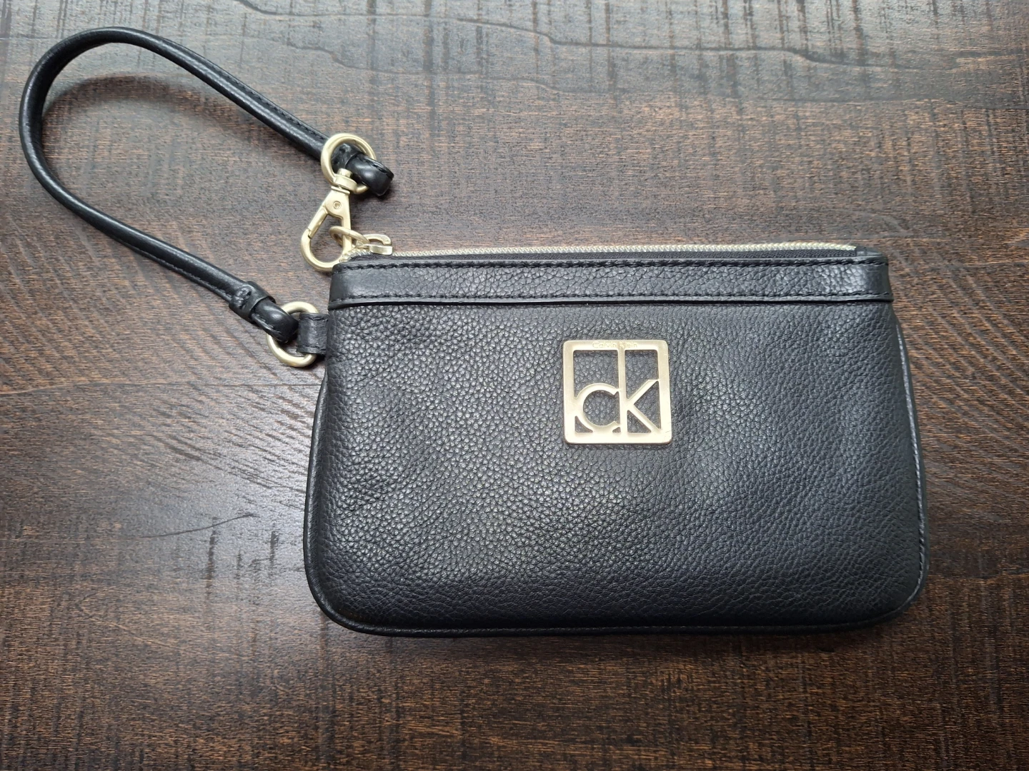 CK wristlet