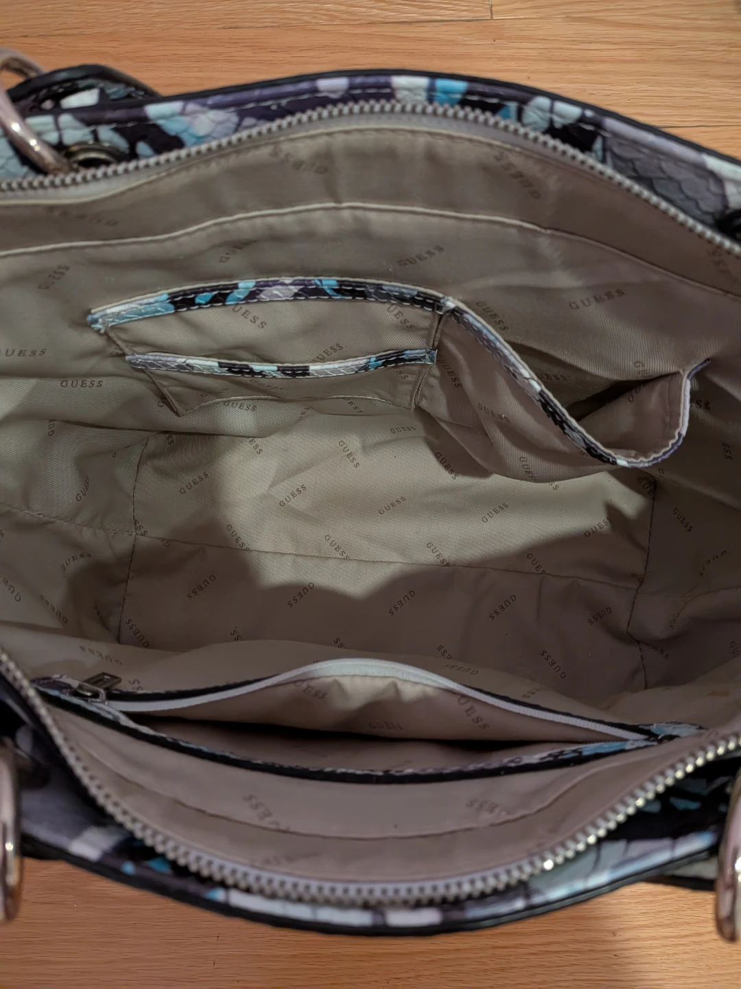Guess 1981 butterfly print tote bag - photo 5