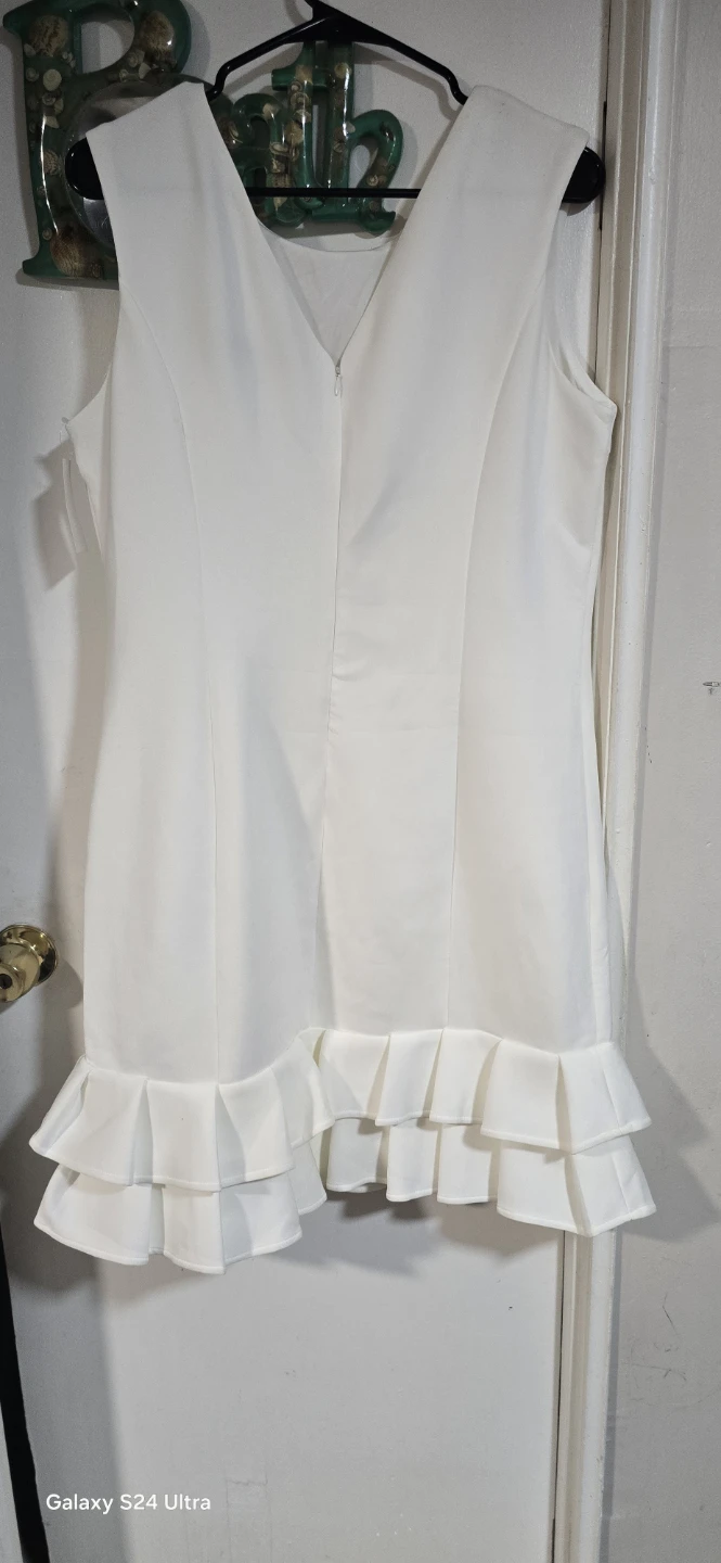 Donna Ricco Ivory Ruffle Hem Dress Size 16 - photo 2