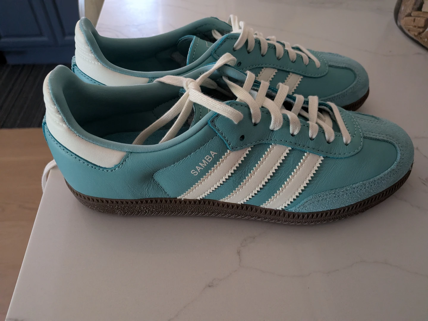 Adidas Samba Light Blue runners