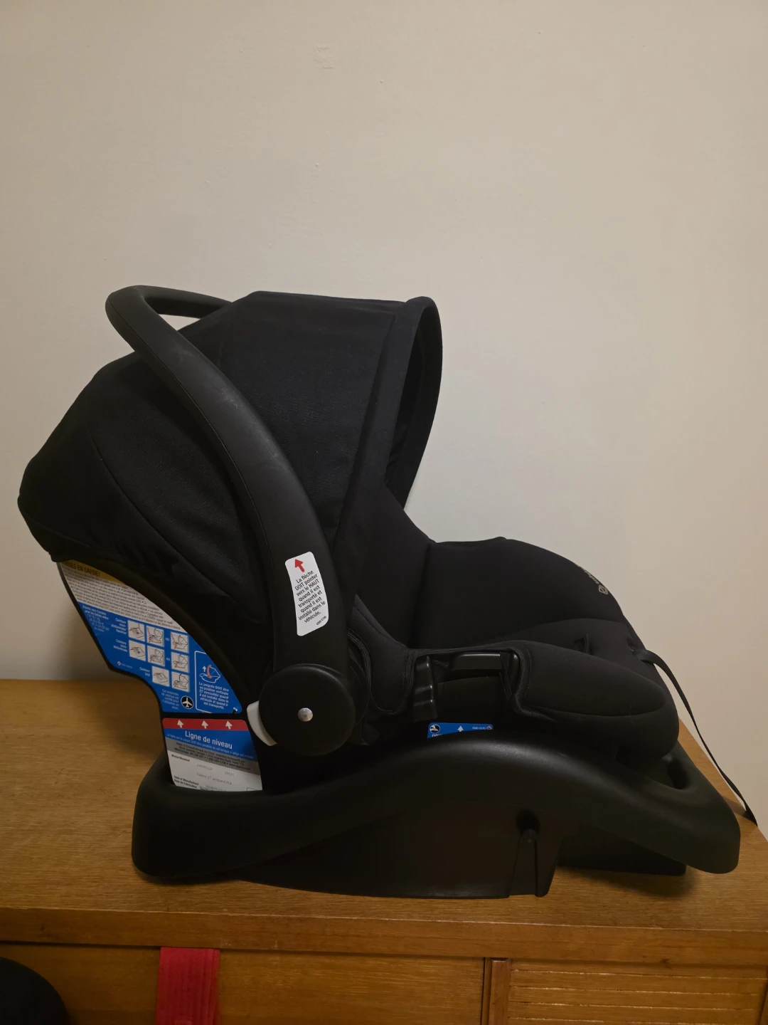Safety 1st newborn Car Seat - photo 4