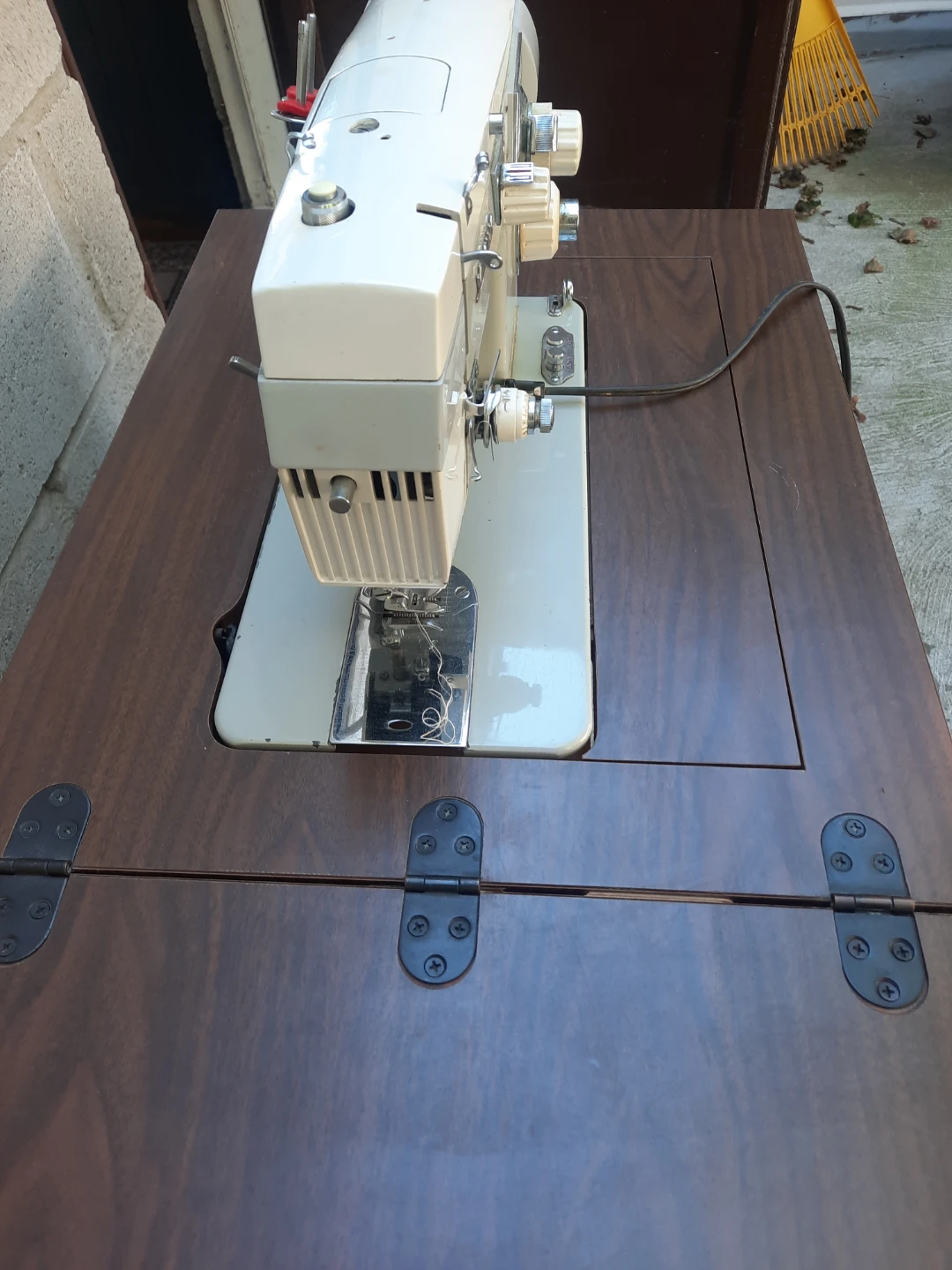 Viking sewing machine - photo 4